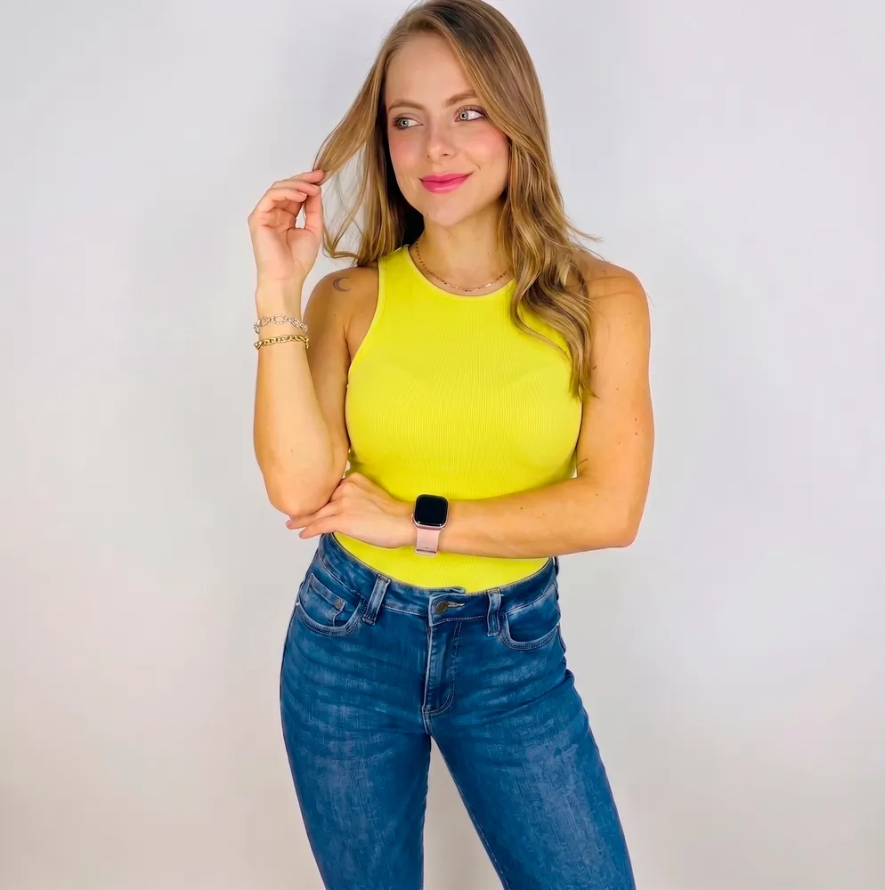 Body 44 AMARILLO