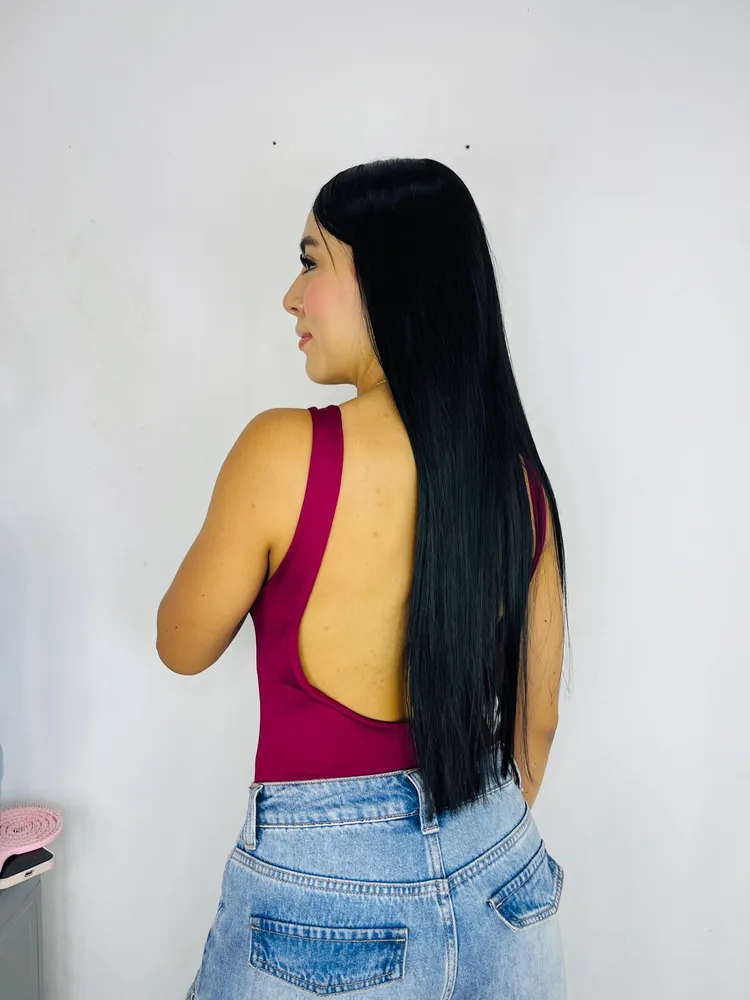 Body Patricia Vinotinto 1