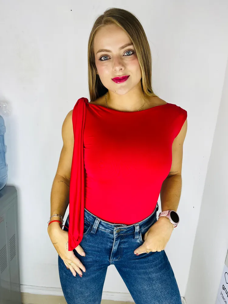 Body Brianna Rojo